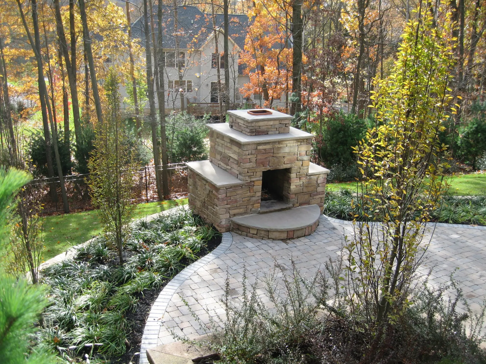 Pavilion and outdoor structure project — photo 3